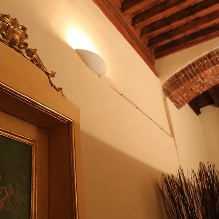 Guest house Residenza Sant' Andrea Lucca
